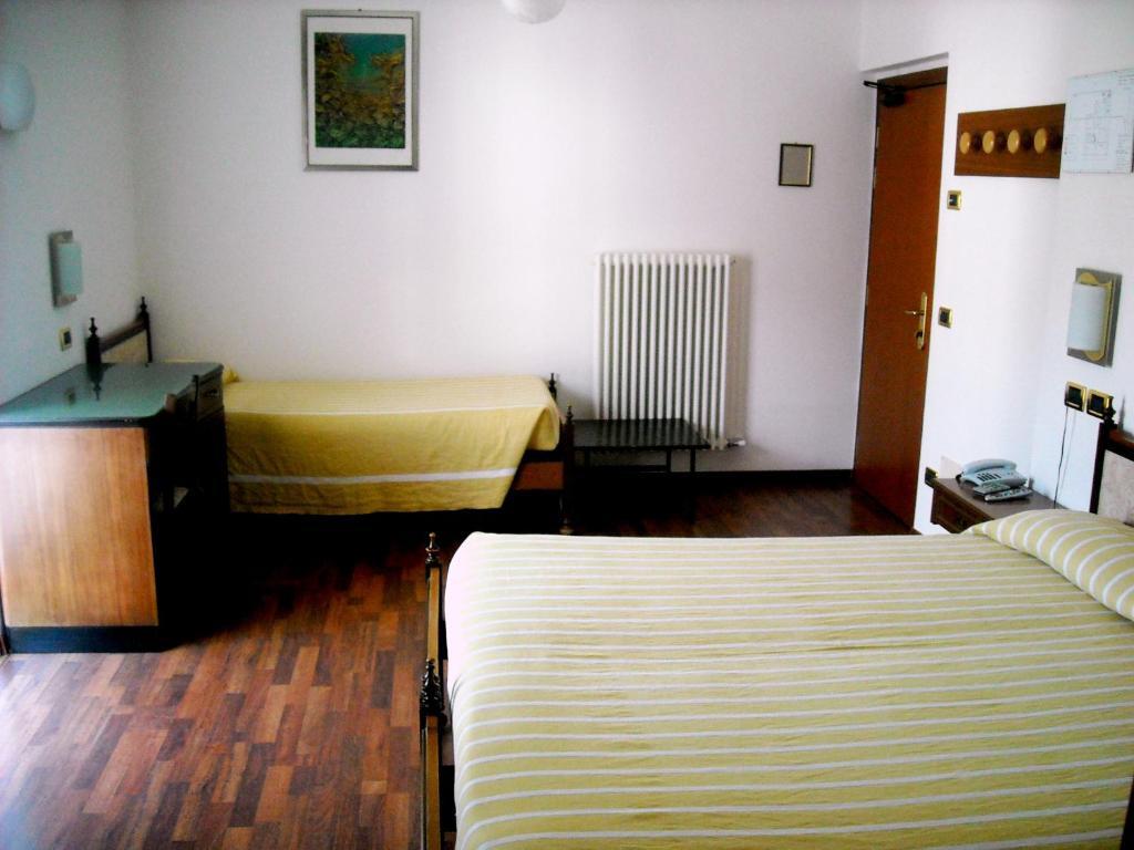 Hotel Faedo Pineta Cameră foto